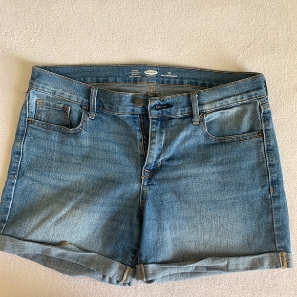 Fitted Denim Shorts, Old Navy - Picture 2 of 4